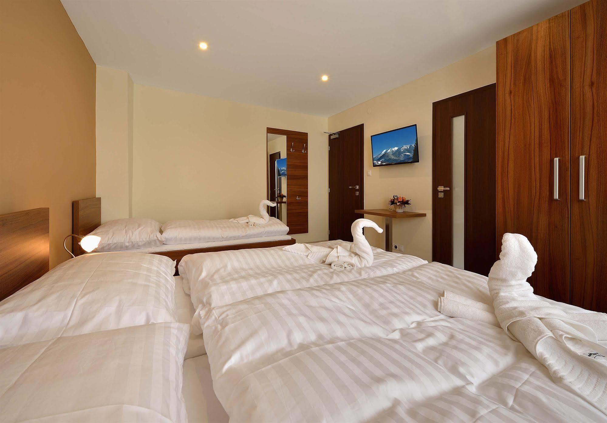 Villa Gloria Rooms & Apartments Donovaly Luaran gambar